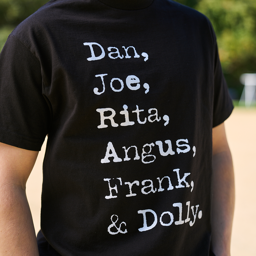 The Gravy Family T(r)ee Editorial